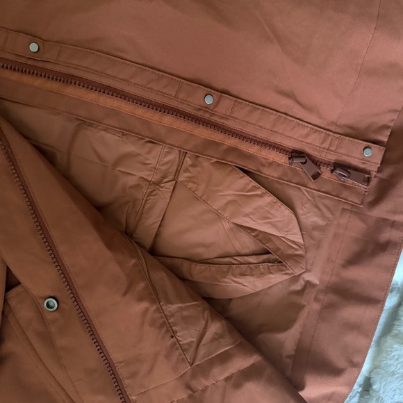 Lole Lachine Packable Hooded Rain Jacket - Picture 5 of 6
